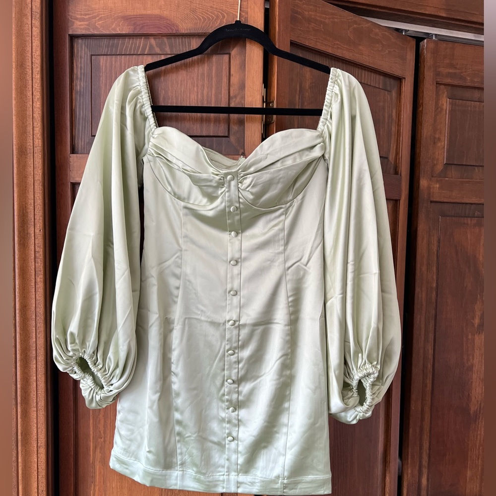 Mini light green color dress